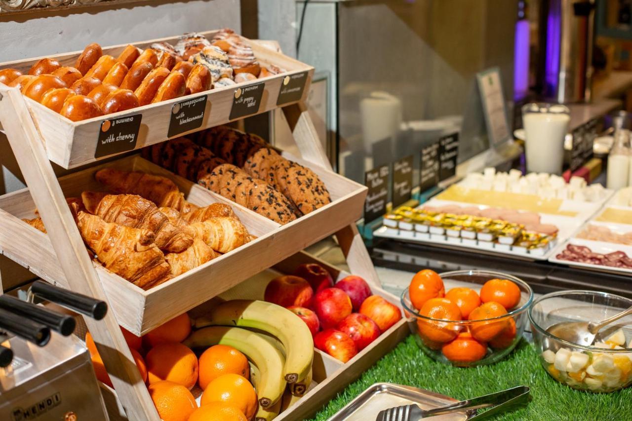 Ibis Styles Lviv Center Hotel Eksteriør billede