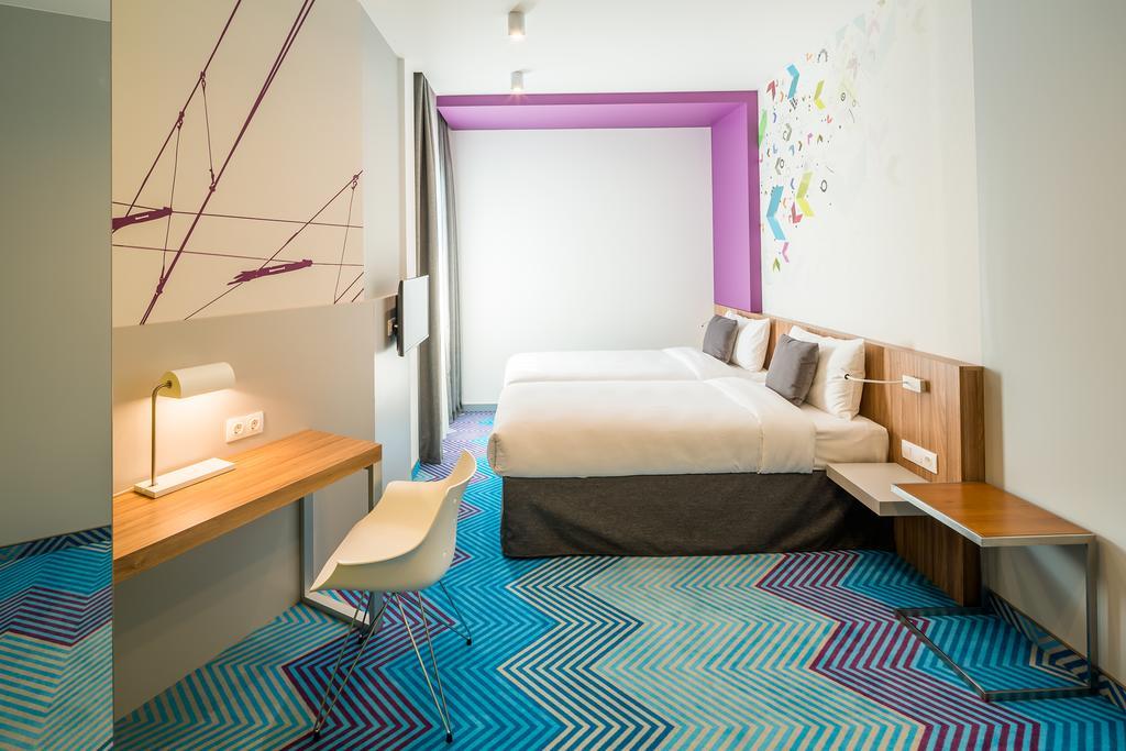 Ibis Styles Lviv Center Hotel Værelse billede